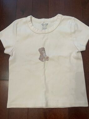Brandy Melville teddy-bear t-shirt.. one size fits all